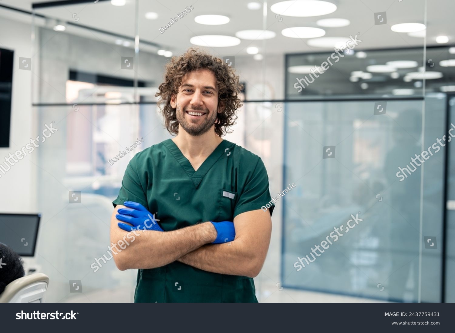 Dr. Smile - Endodontist